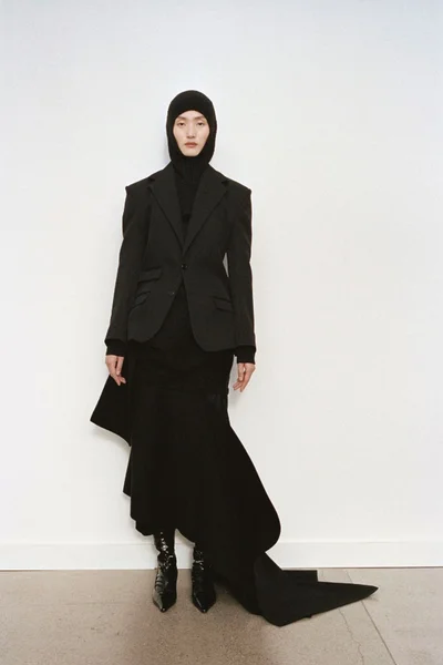Look 15